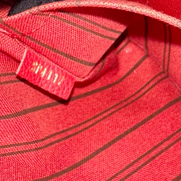 Louis Vuitton Montaigne MM Empreinte Cerise Bag, Wallet & Scarf BUNDLE โฅ๏ธ - Picture 12 of 16